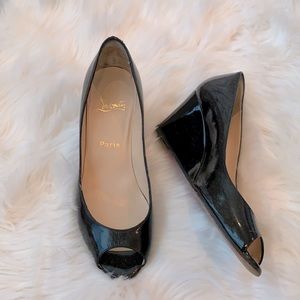 Christian Louboutin wedge pump 39